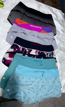 Lululemon size 4 $15 cada uno