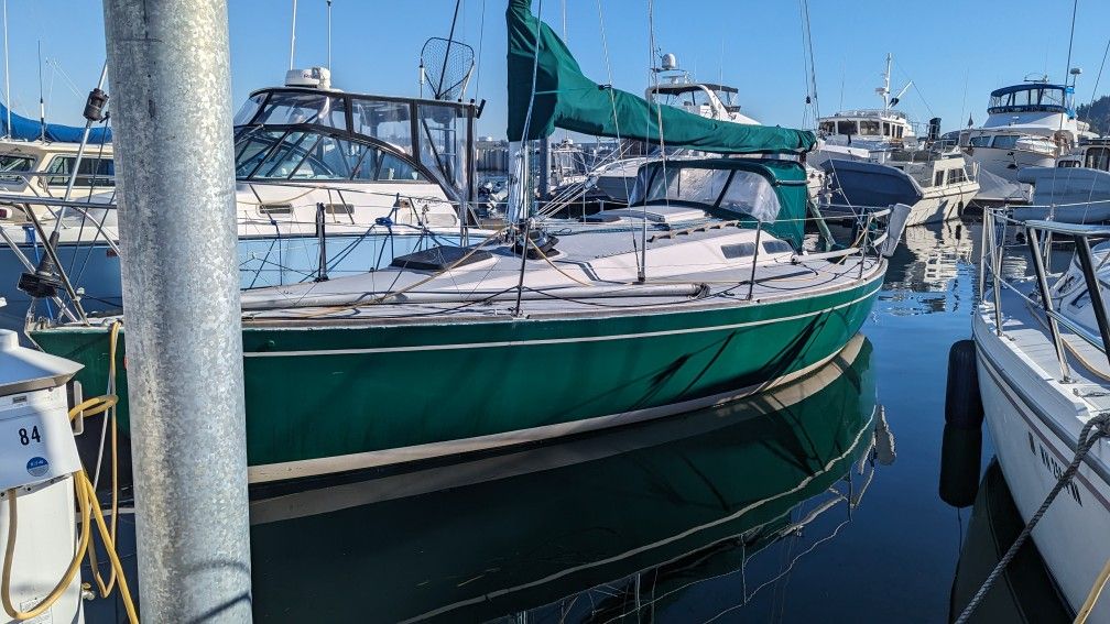 1983 J boats J30