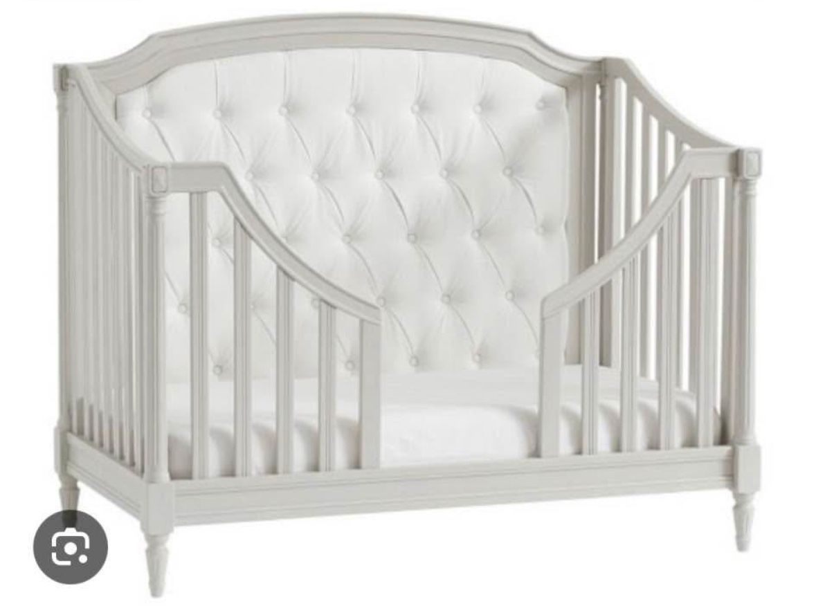 Blythe Pottery Barn Toddler Bed