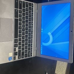 Chromebook 