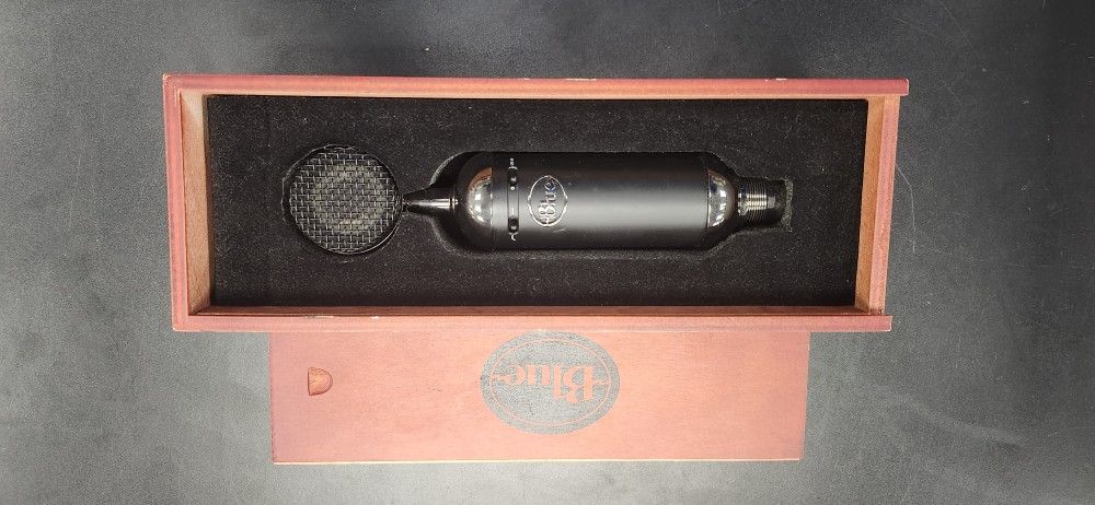 Blue Spark Blackout SL XLR Condenser Microphone