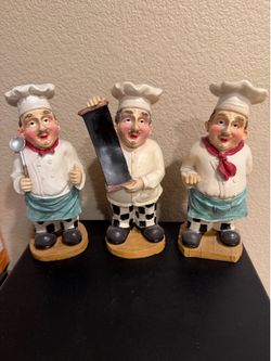 Chef statues