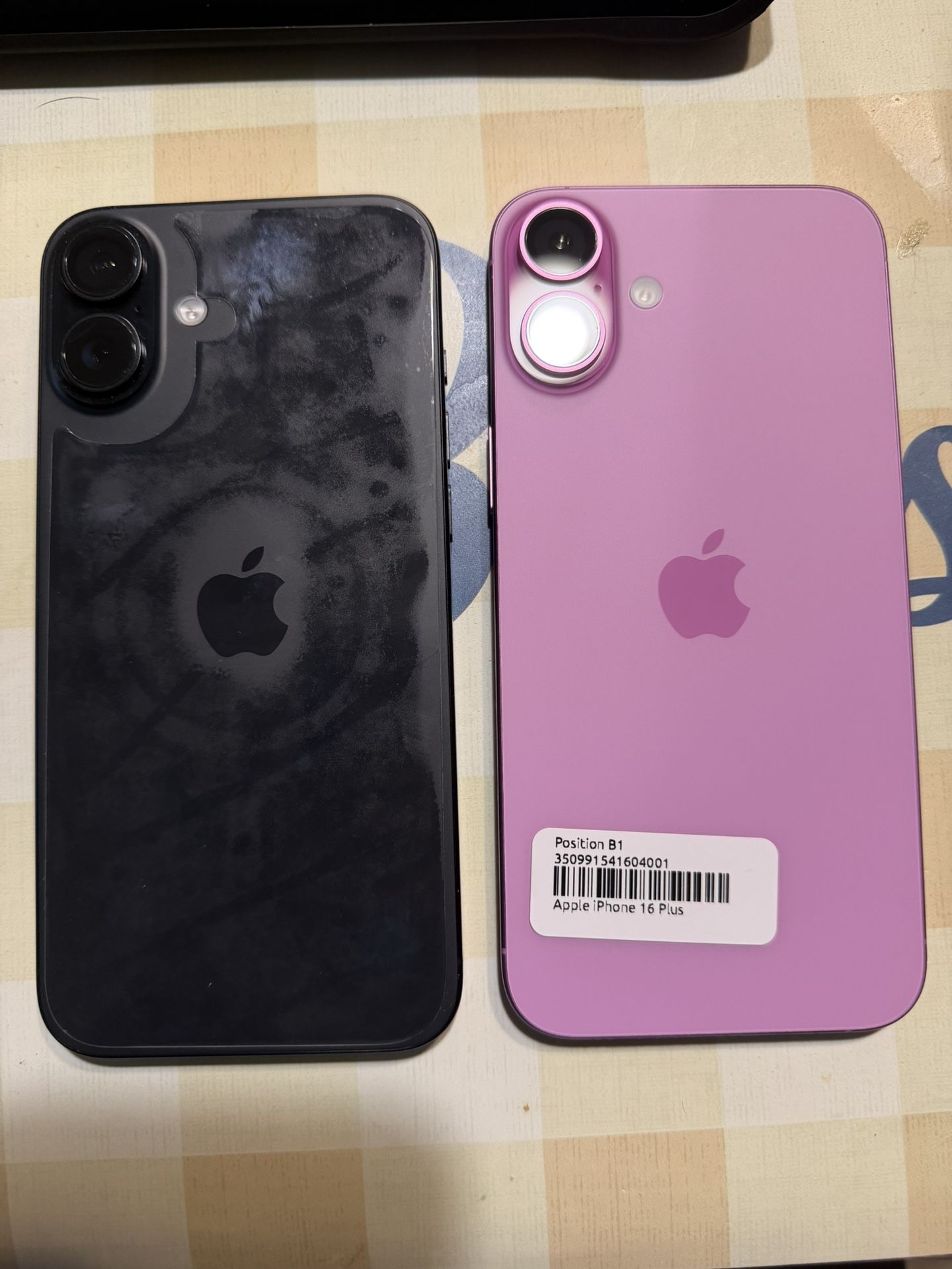 Iphone 16 Plus Pink and Black