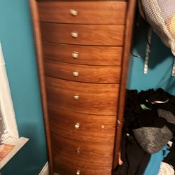 Queen size bedroom set