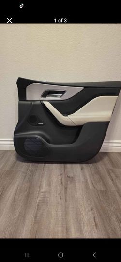 Jaguar F-pace Passenger Front Door Panel Trim