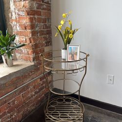 Wine Cart (table)