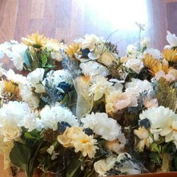 Silk Flowers + Candle Vases + Extra Wedding Decorations 