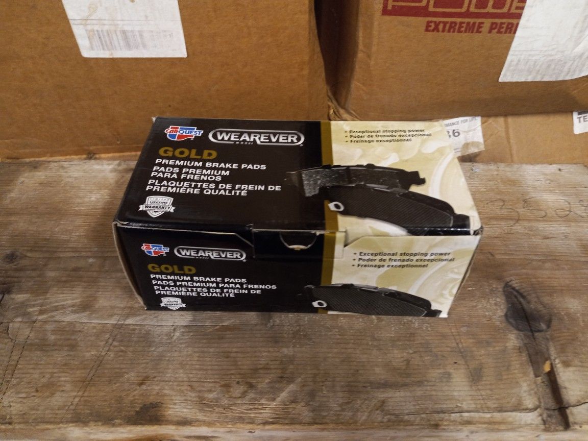 #579 ISUZU Front Brake Pads
