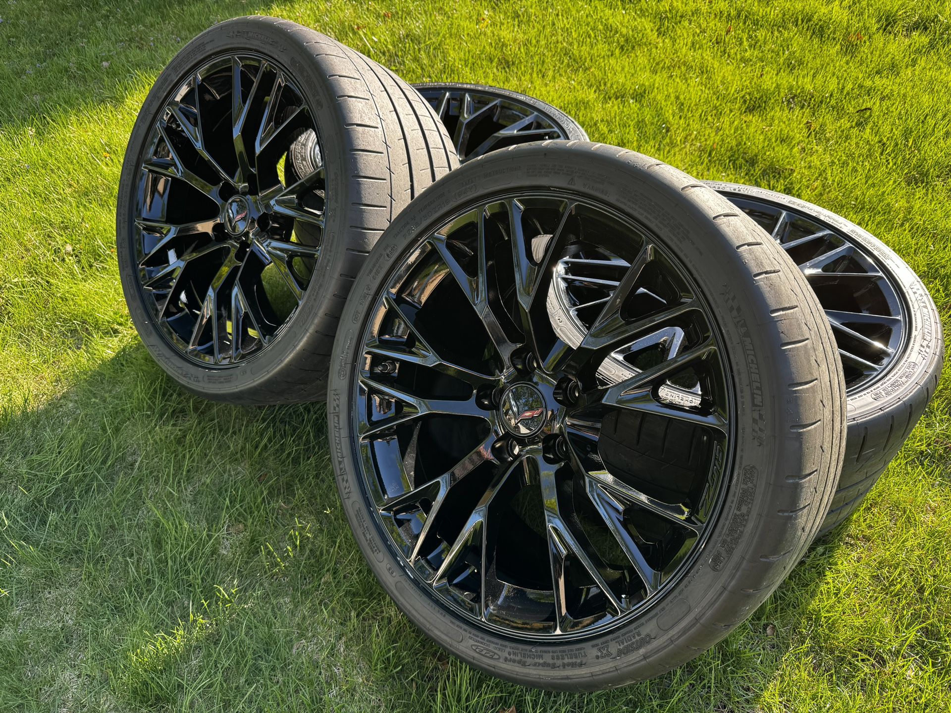 2015 Chevy Corvette Z06 OEM Wheels and Tires