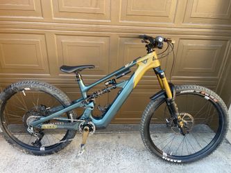 2025 YT Decoy SN MX Core 4 - Large - E-Bike - Mountain Bike