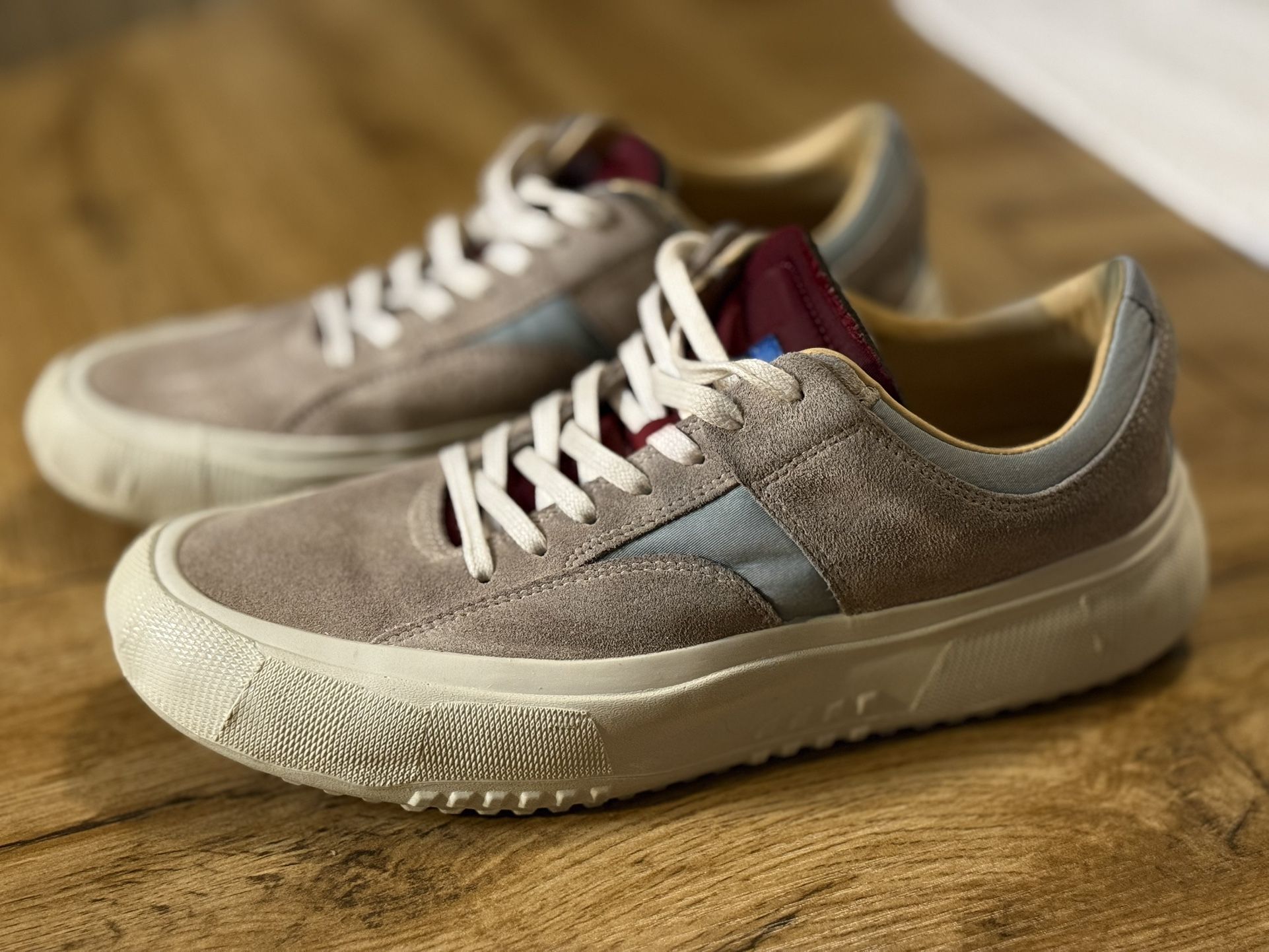 Brandblack Men’s Sneakers – Size 9.5