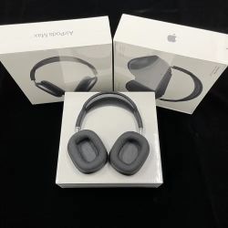 AirPod Max Space Grey