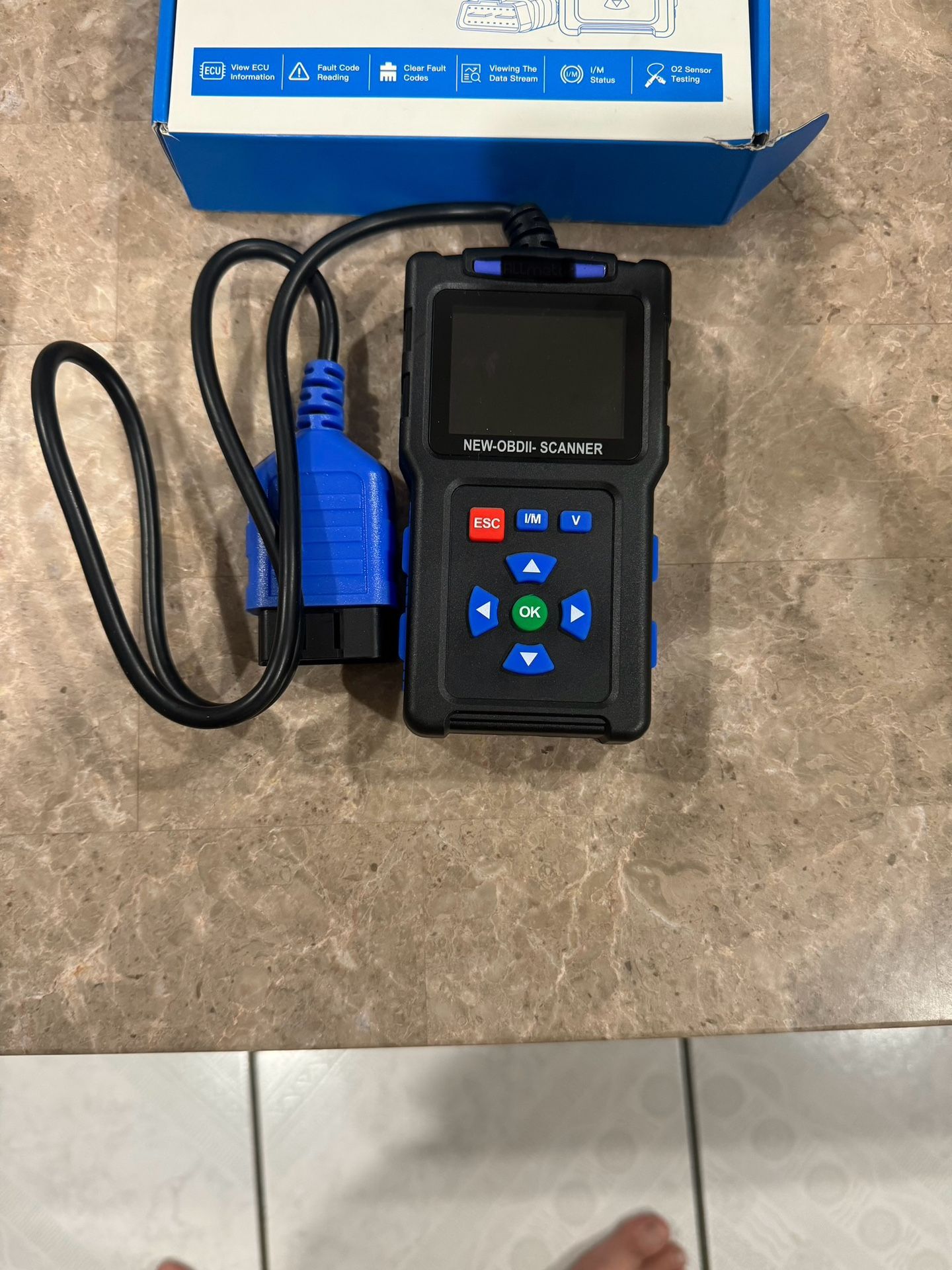 OBD2 Scanner OBDII Car Diagnostic Scanner 2.4'' Color Screen,Supports 9 Protocols,Real-Time Data,Battery Measurement,DTC Lookup,Compatible with Most 1
