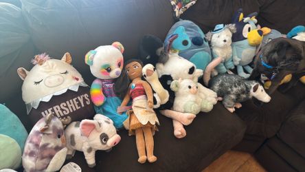 Free lot of plushies