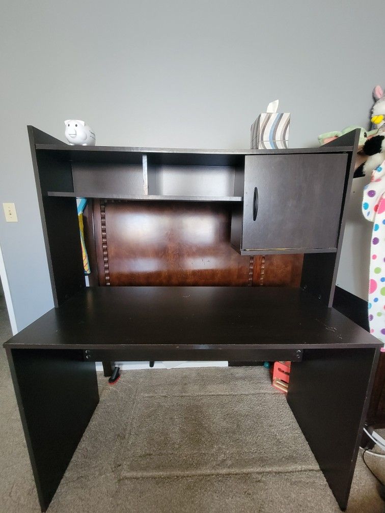 Computer Desk