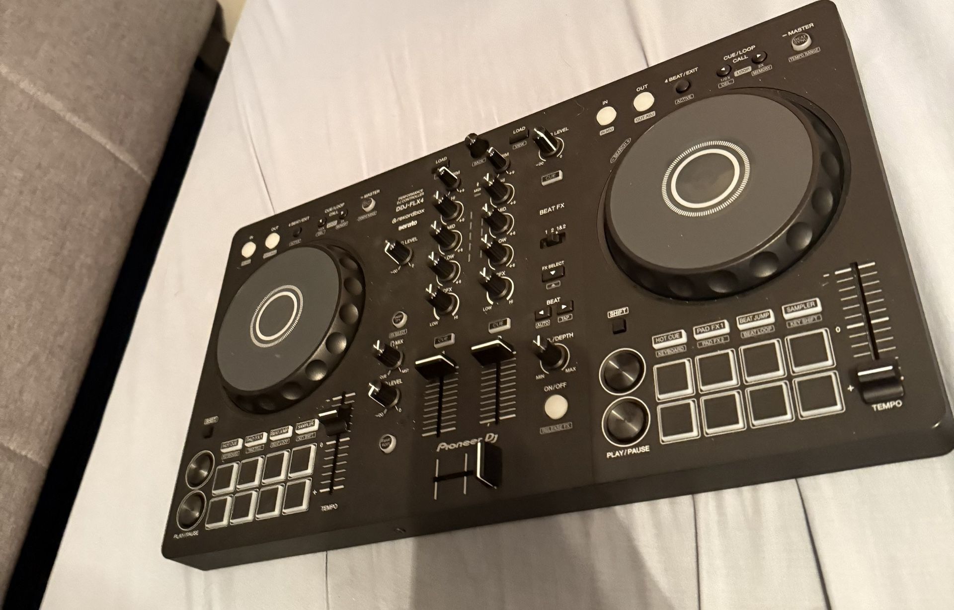 Ddj FLX4 Dj Board