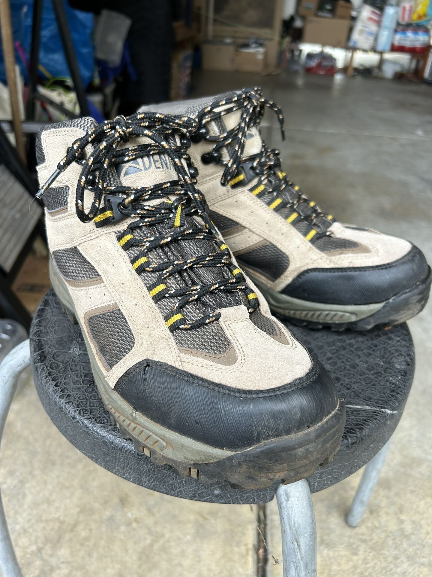 Denali Hiking Boots