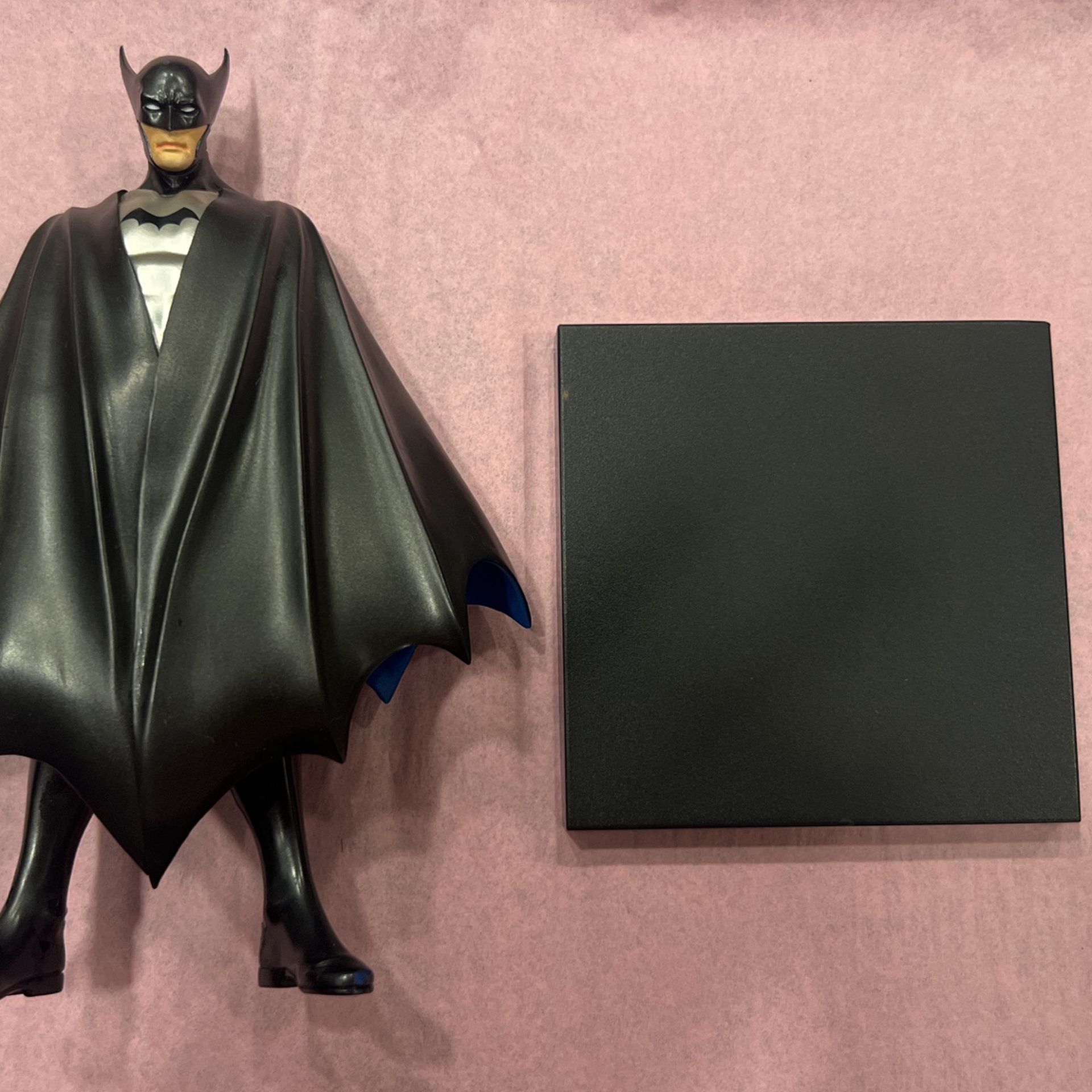 Kotobukiya presents First Appearance Batman by Bob Kane Limited Edition ARTFX+ Statue