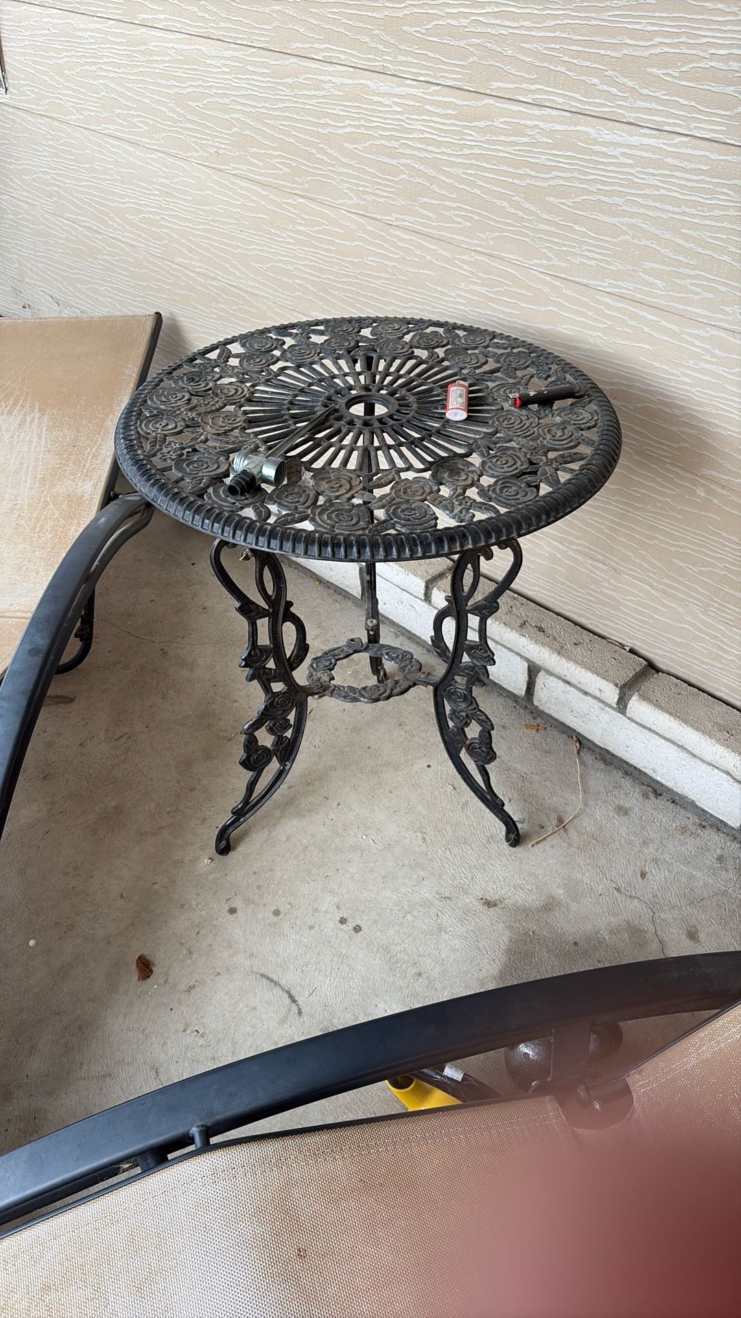 Cute flower table