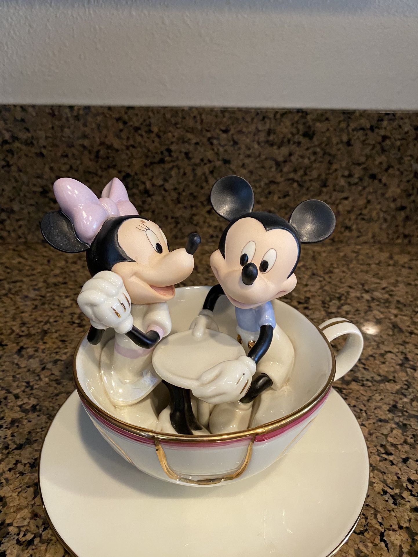 LENOX Mickey's Teacup Twirl Sculpture Awesome Gifts for Disney
