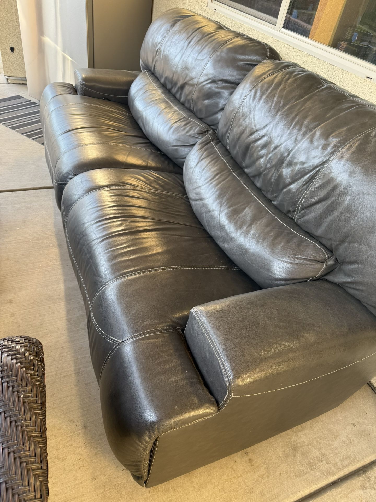 Beautiful Real Leather Reclining Sofa In Gray Color