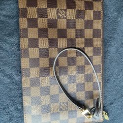 Louis  Vuitton Wristlet