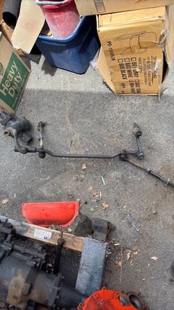 Original type 55-57 Chevy power steering box with complete steering parts.