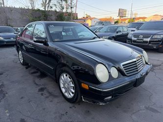 2000 Mercedes-Benz E 320