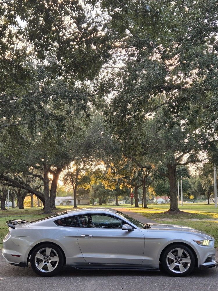 2015 Ford Mustang