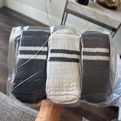 Pilates / Lagree Striped Grip Socks 3 pack