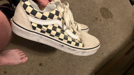 Size 7 Checkered Vans