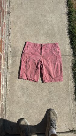 Salmon Colored Shorts 33 Size