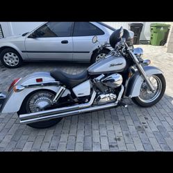 2006 Honda Shadow aero VT750cc