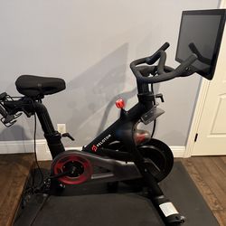 Peloton Bike