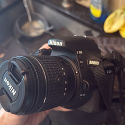 nikon d5600