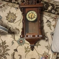 Very Old Antique wall clock it was my father-in-law’s. Don’t know if it works.