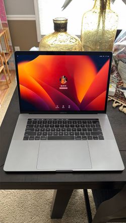 MacBook Pro 16”