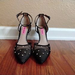 Betsy Johx/Sox/