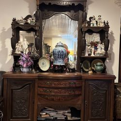 Antique Carved Sideboard with Mirror Display 