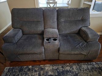 Recliner love seat