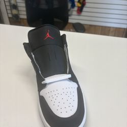 Low Jordan’s 1 