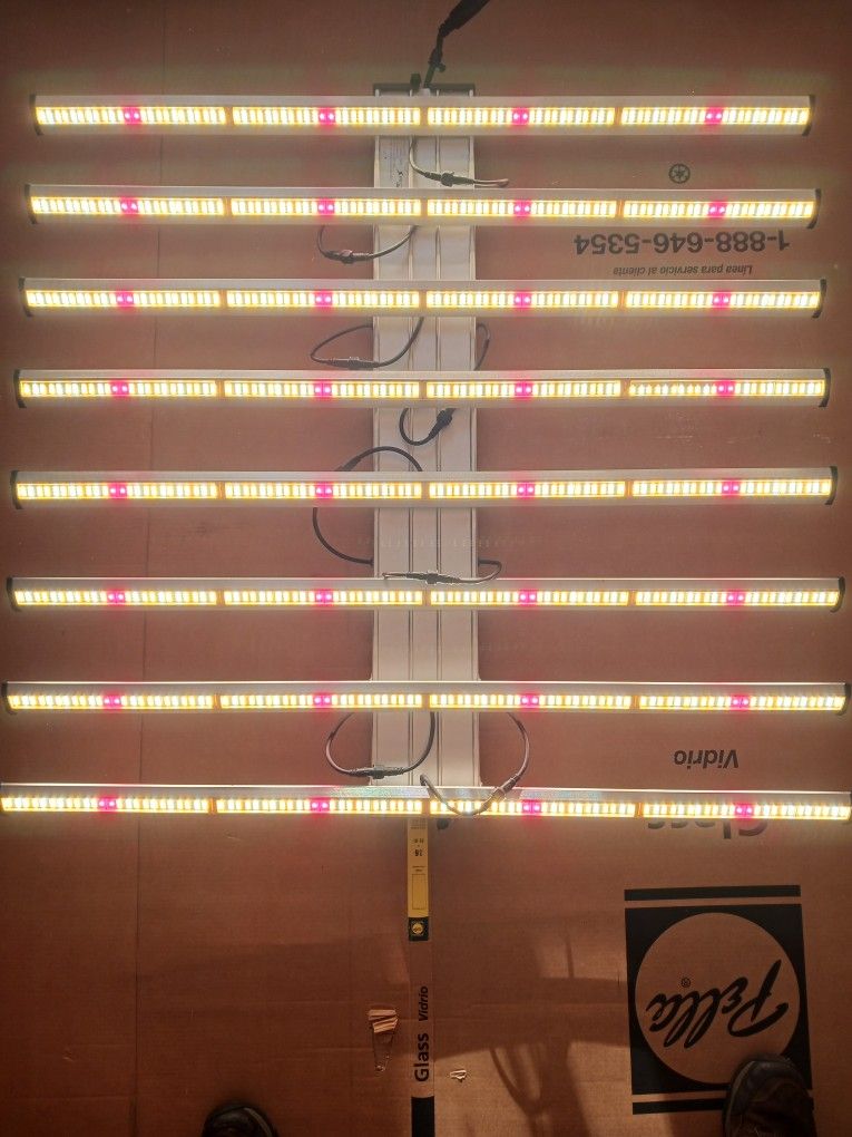 Spectre Phaser X660 Pro 5x5 LED Grow Light
