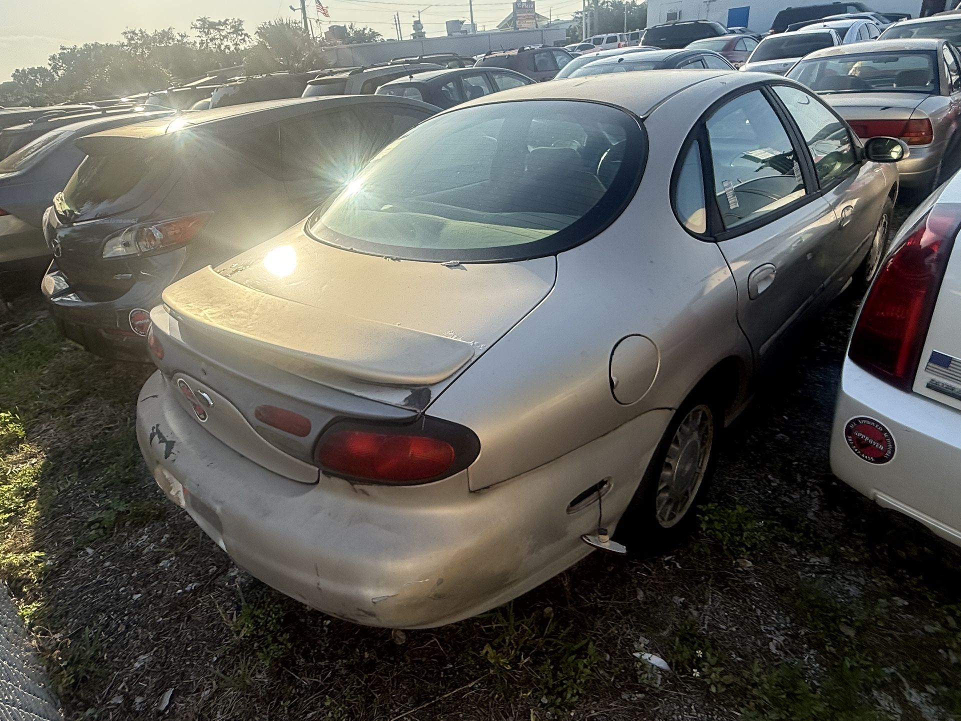 1998 Ford Taurus