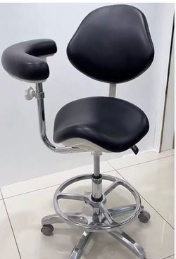 Dental assistant saddle chair