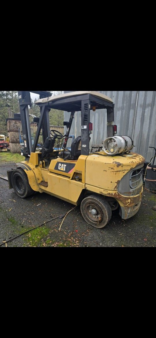 Caterpillar 10k Forklift Gp40xl