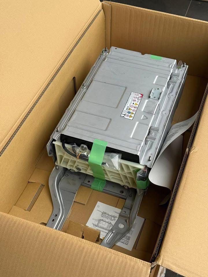 Prius C hybrid battery - Traction battery- electric battery- hybrid shop