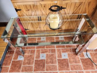 Coffee Table / accent Table From “El Dorado Furniture