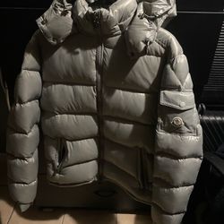 Moncler Maya 