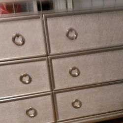 Dazzling Silver 6 Dresser Drawer