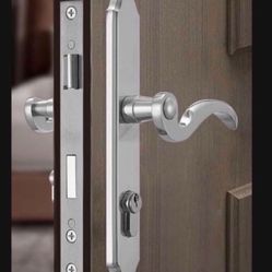 Locking Storm Door Lock set Paid $80 Sell $45 